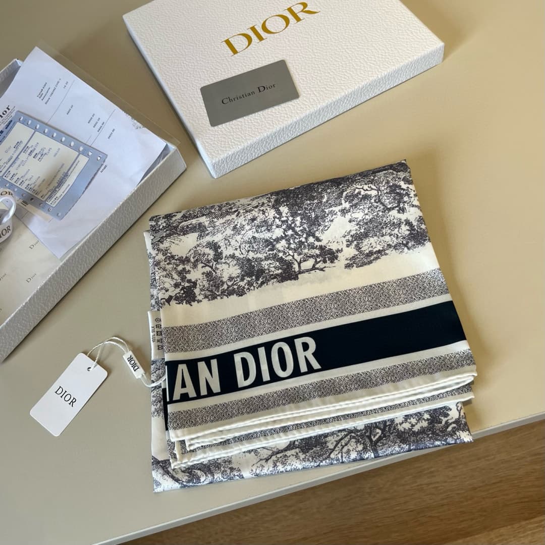 Dior Product