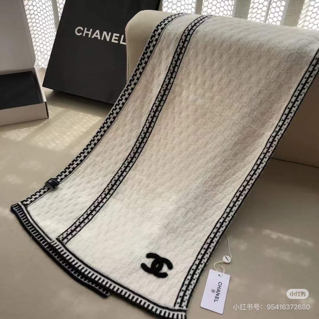 Chanel Product