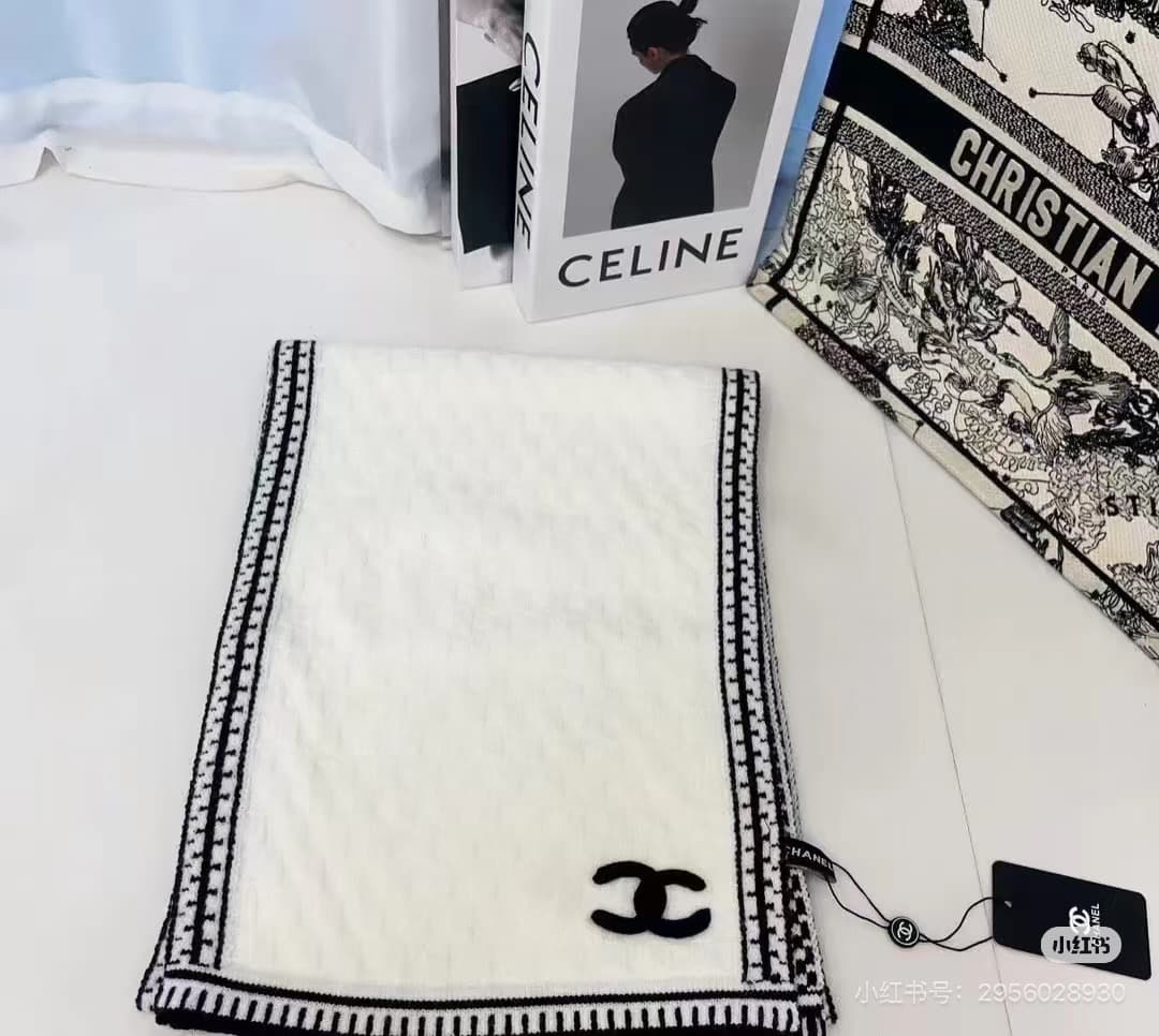 Chanel Product