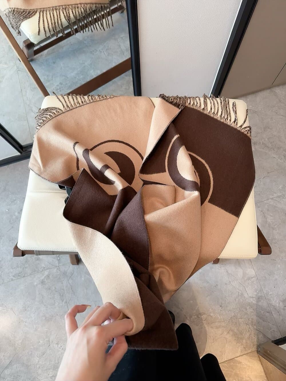 Gucci Black Product
