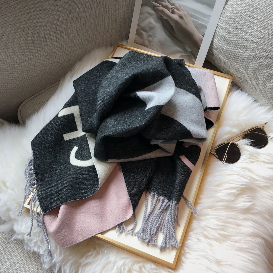 Chanel Product