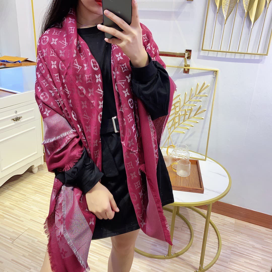 Louis Vuitton Product