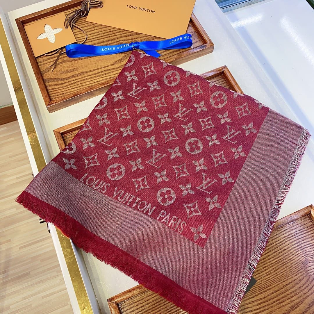 Louis Vuitton Product