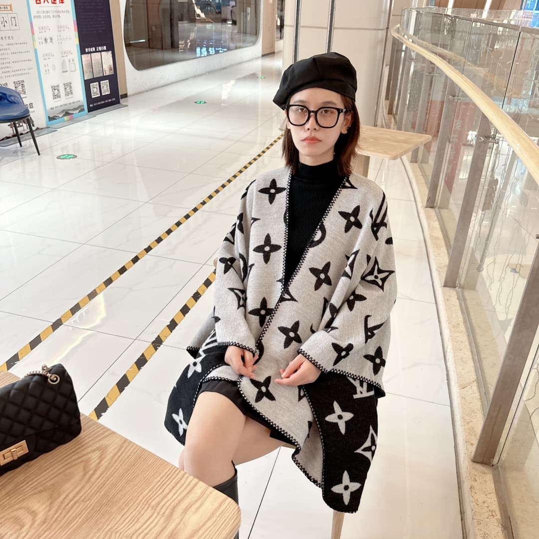Louis Vuitton Silver Product