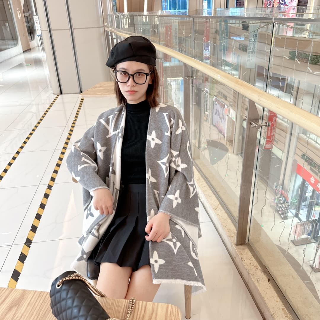 Louis Vuitton Silver Product