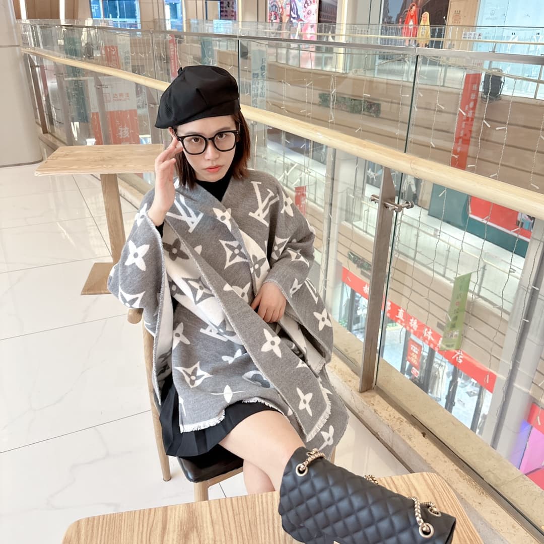 Louis Vuitton Silver Product