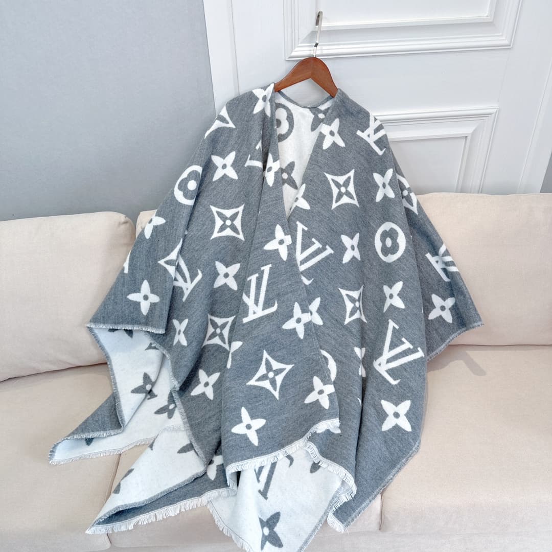 Louis Vuitton Silver Product