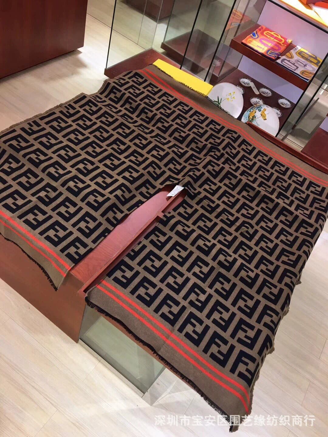 围巾 Product