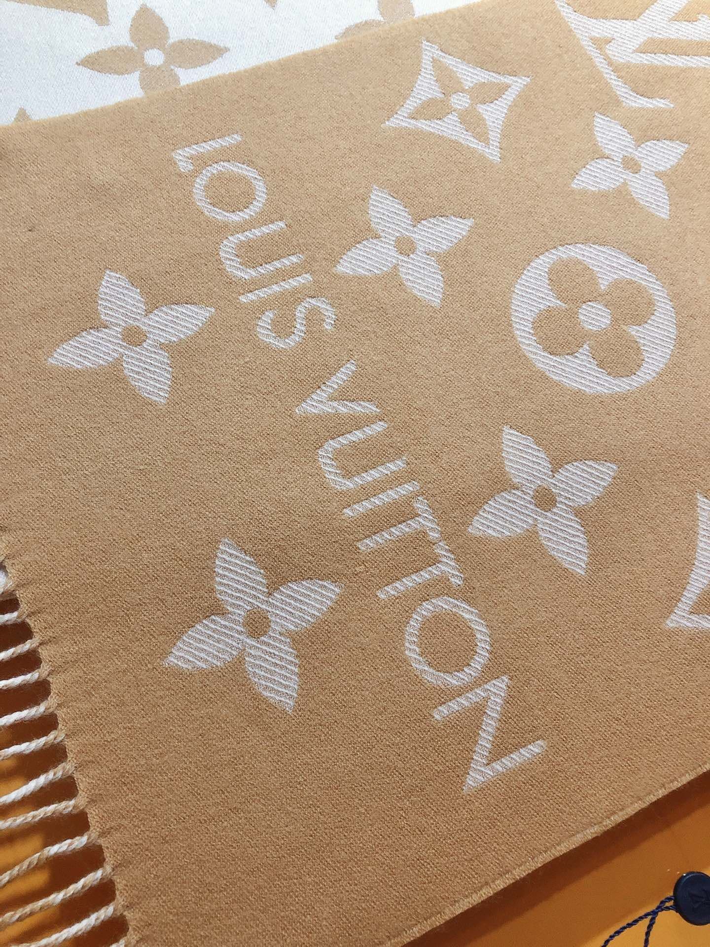 Louis Vuitton Product