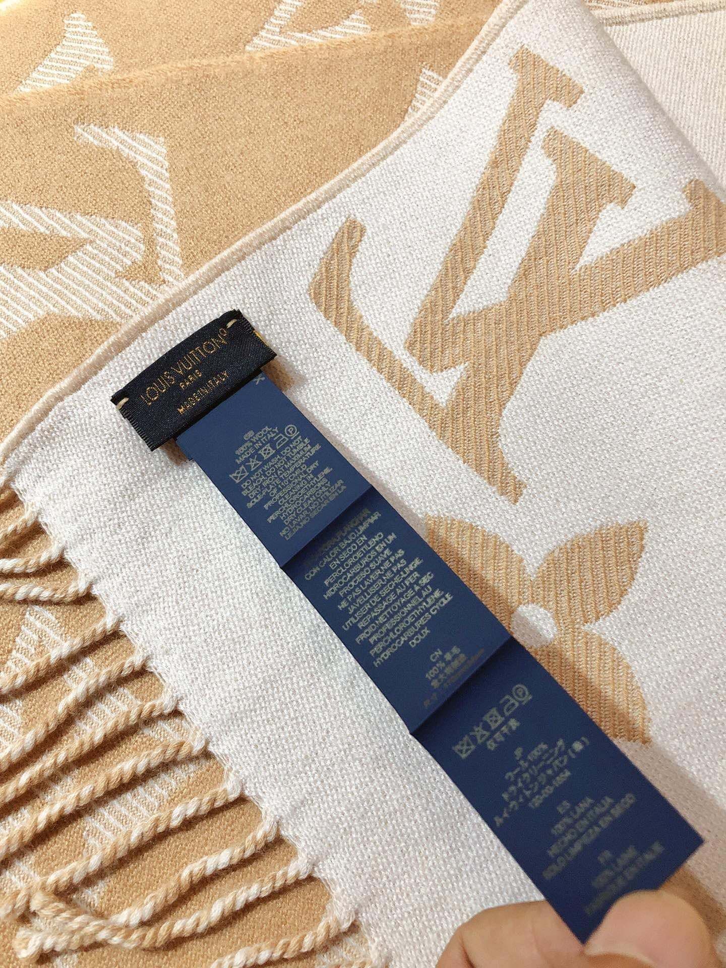 Louis Vuitton Product