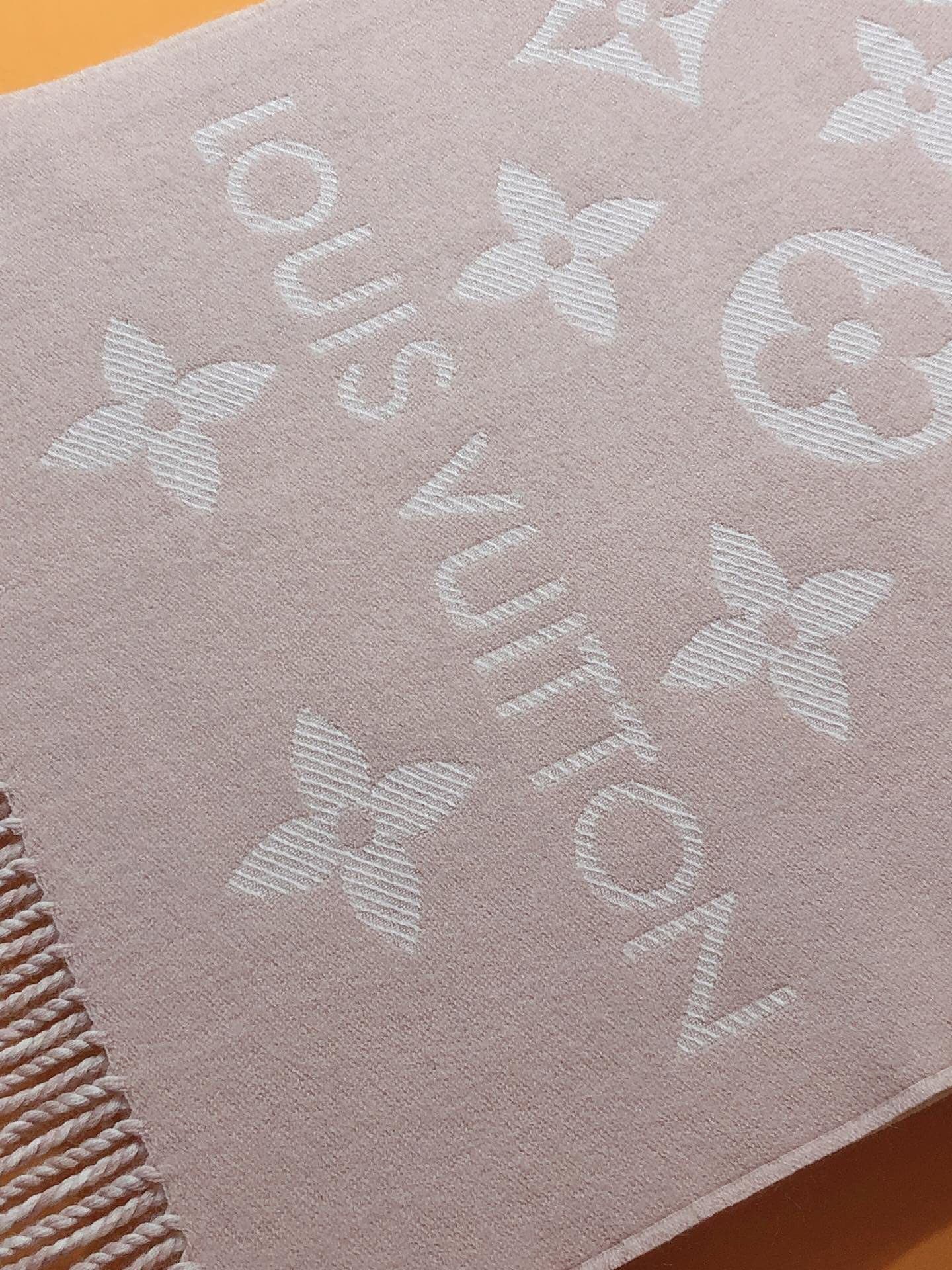 Louis Vuitton Product