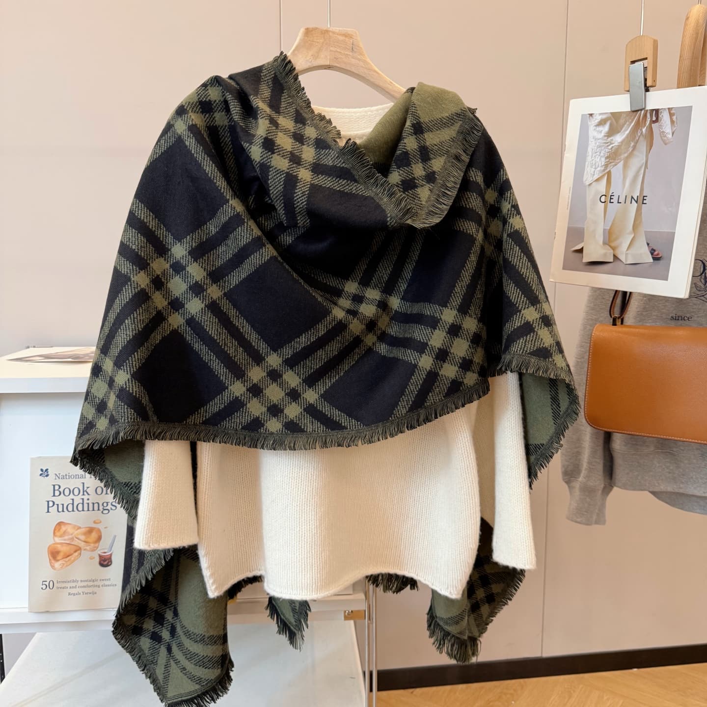 围巾 Apparel