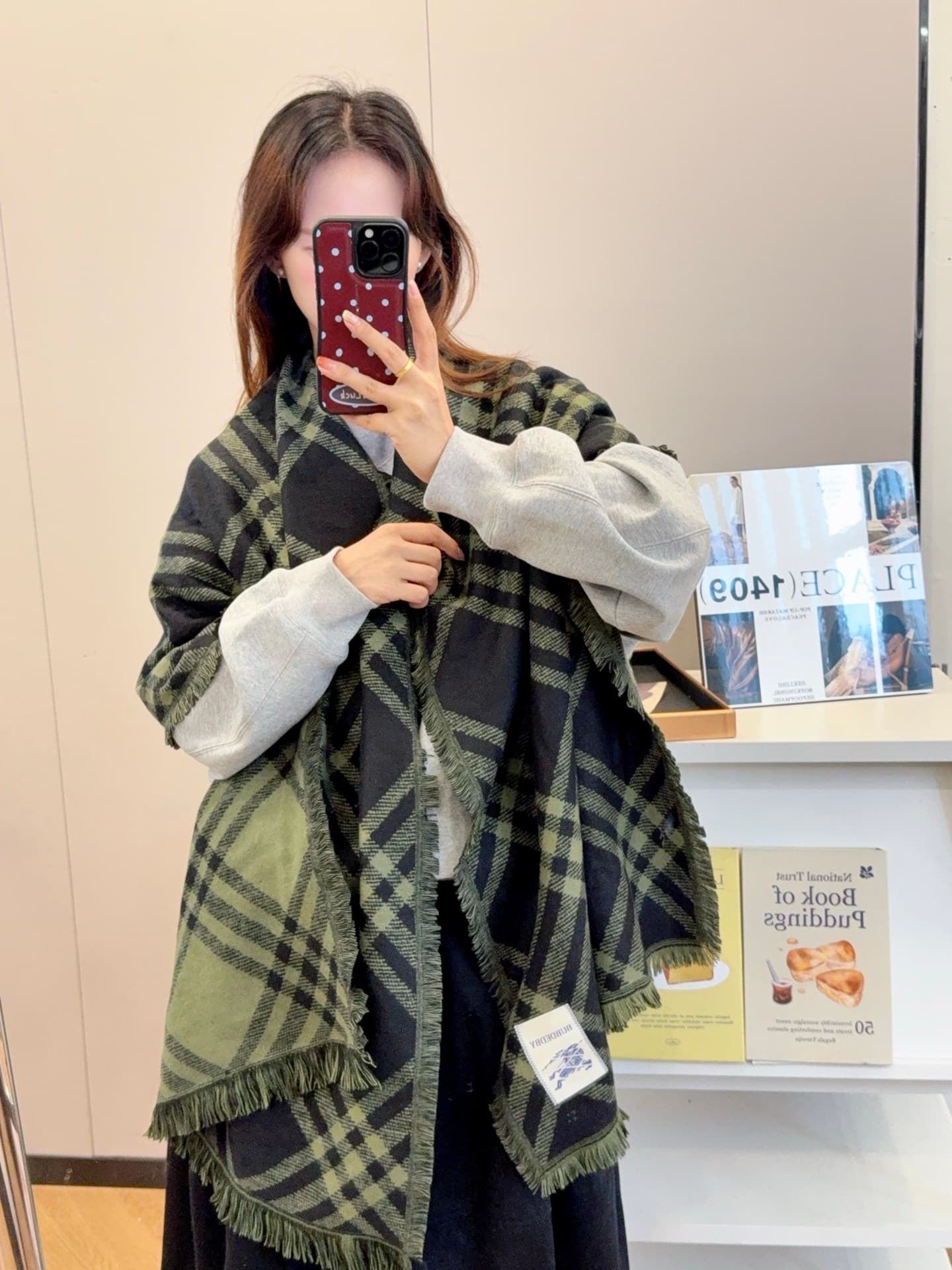 围巾 Apparel