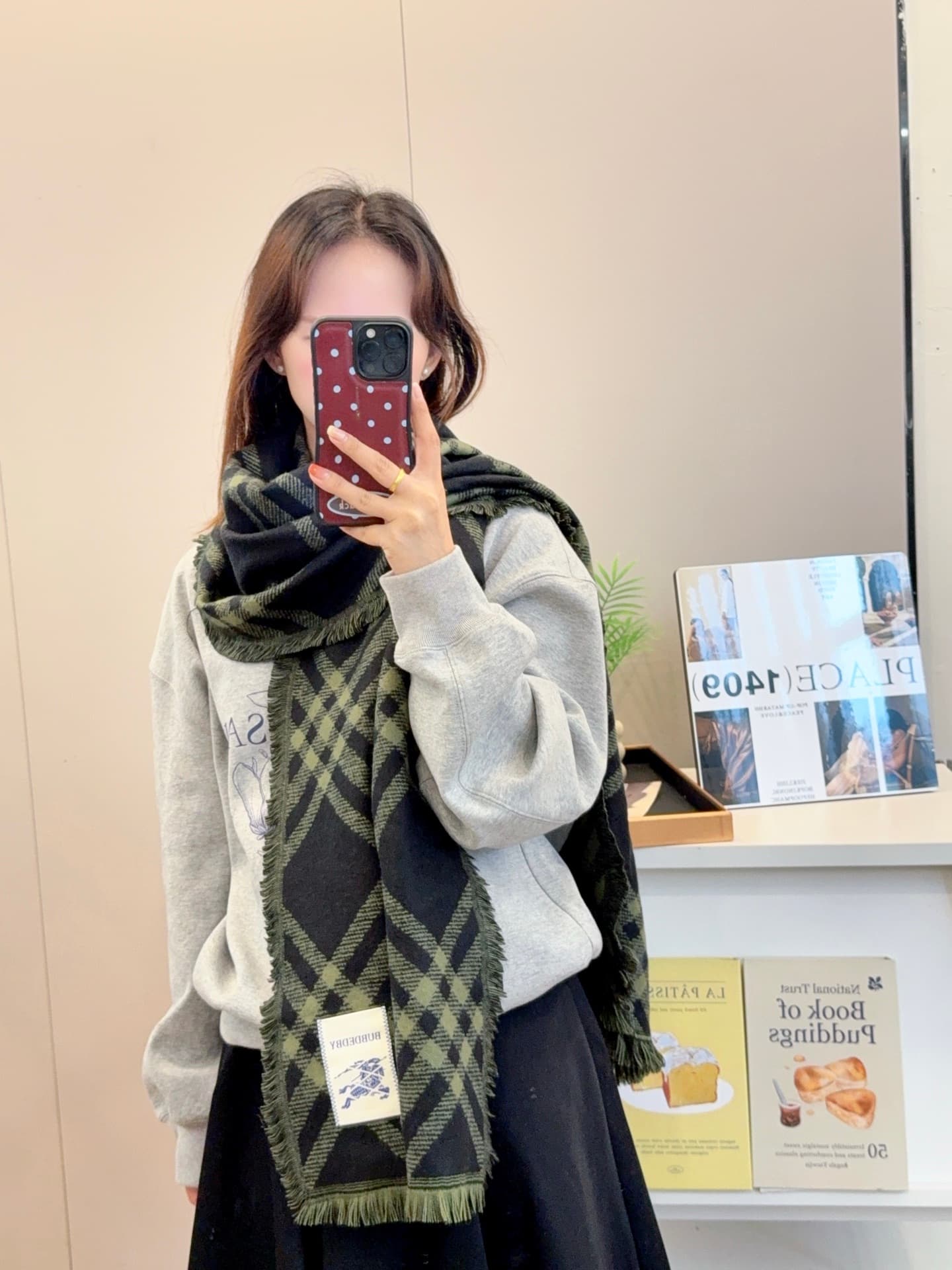 围巾 Apparel