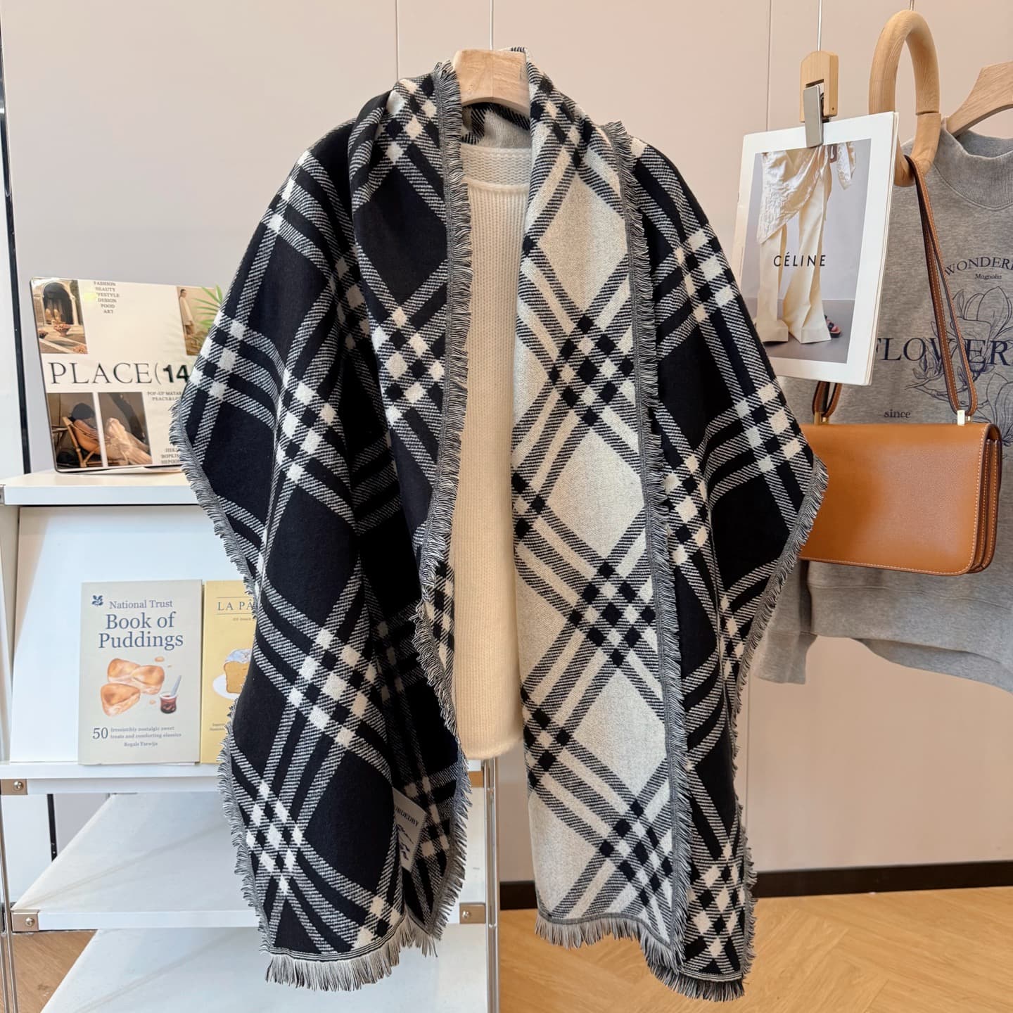 围巾 Apparel