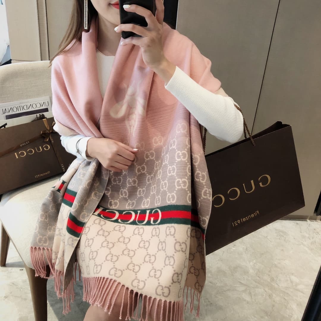 Gucci Product