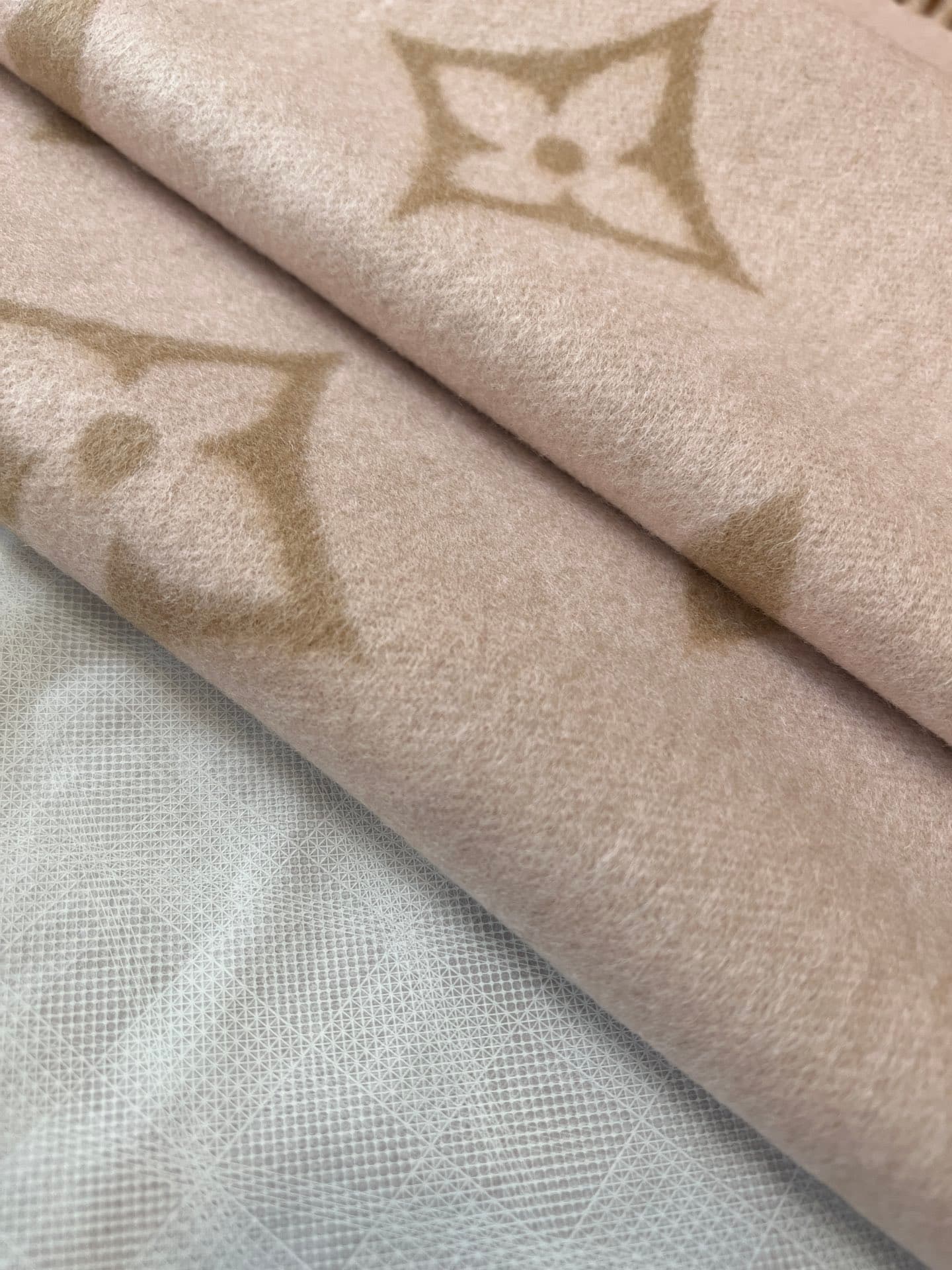Louis Vuitton Product