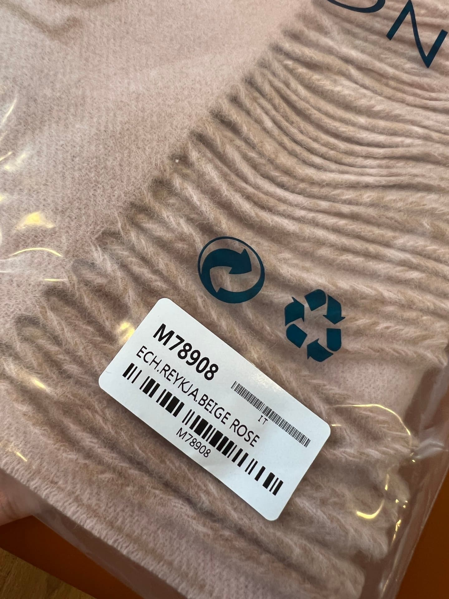 Louis Vuitton Product