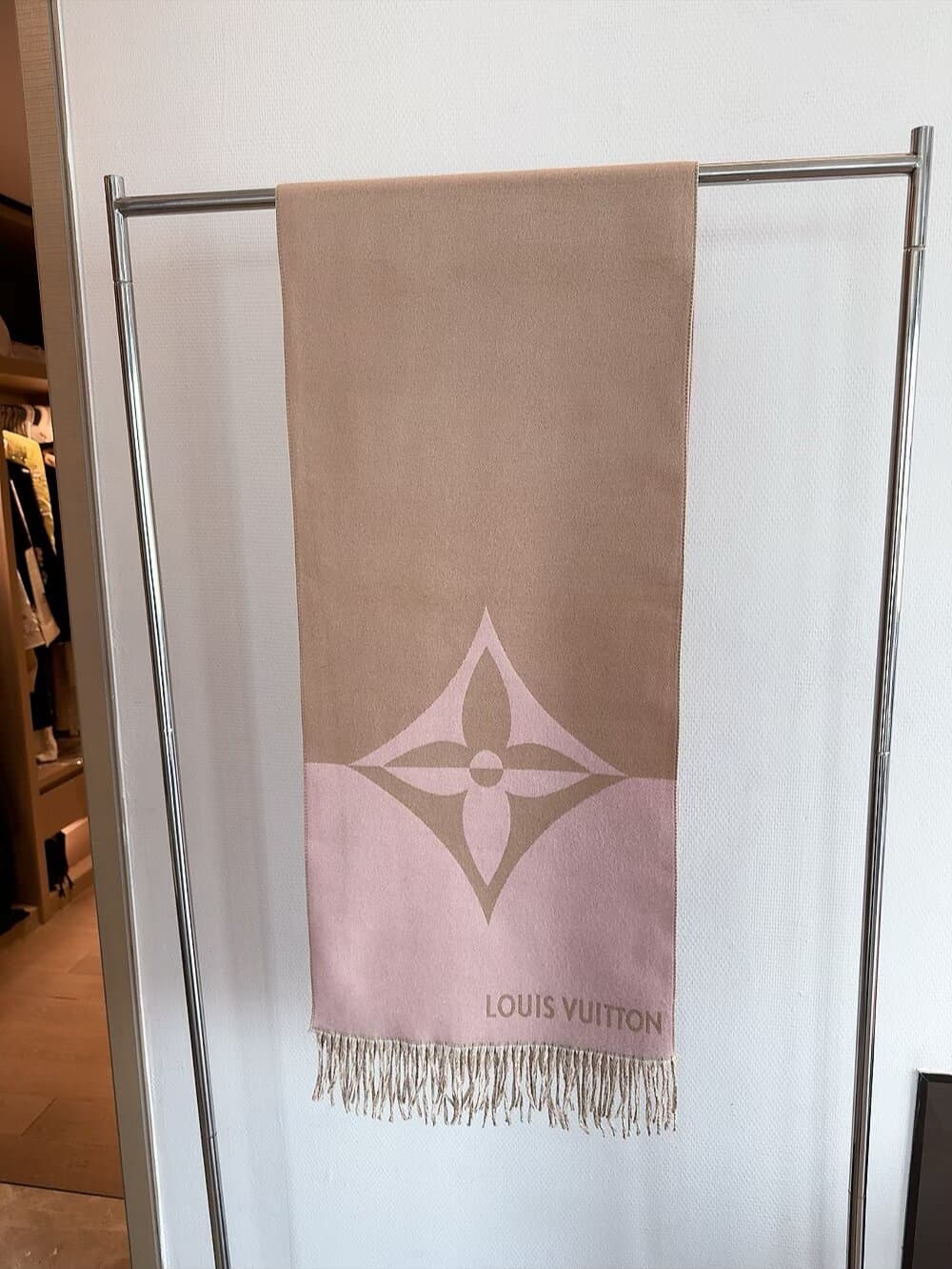 Louis Vuitton Cream Product