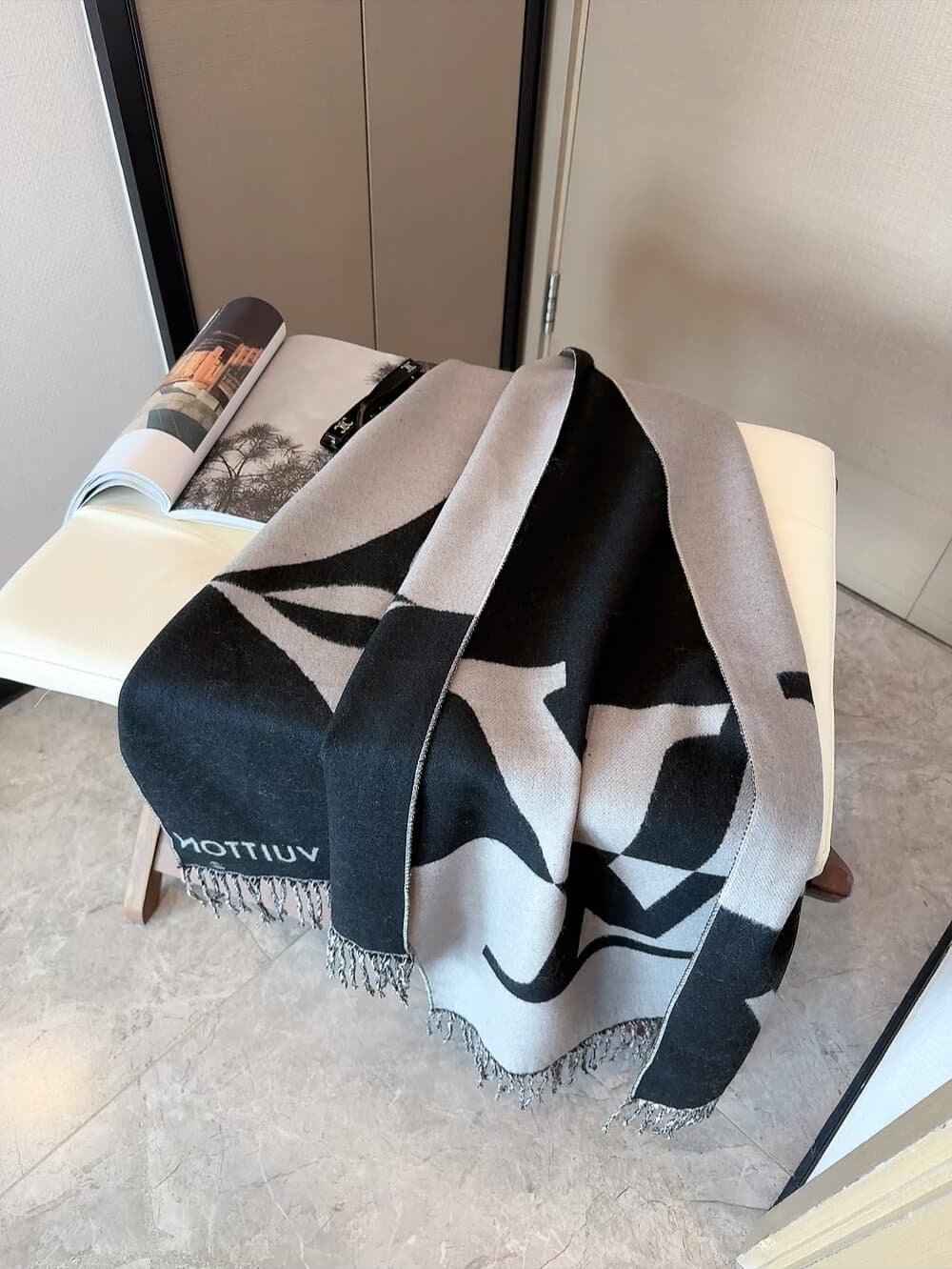 Louis Vuitton Cream Product
