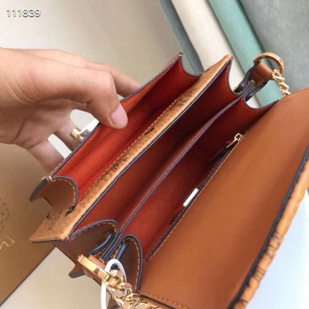 MCM原版 Mini Crossbody Bag