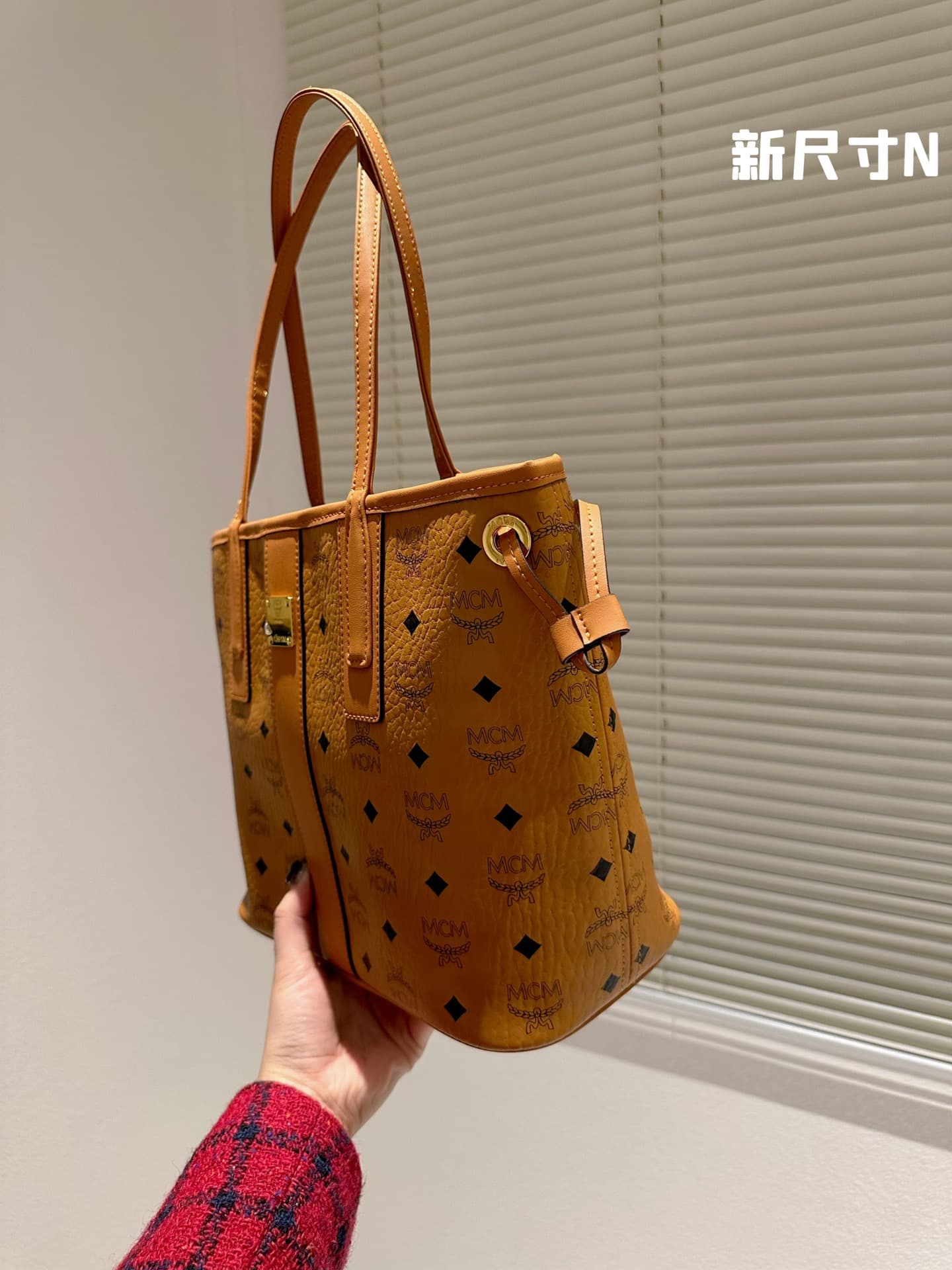 MCM原版 Small Tote Bag