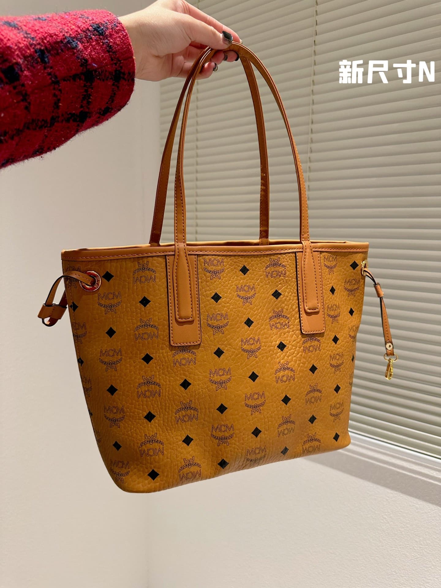 MCM原版 Small Tote Bag