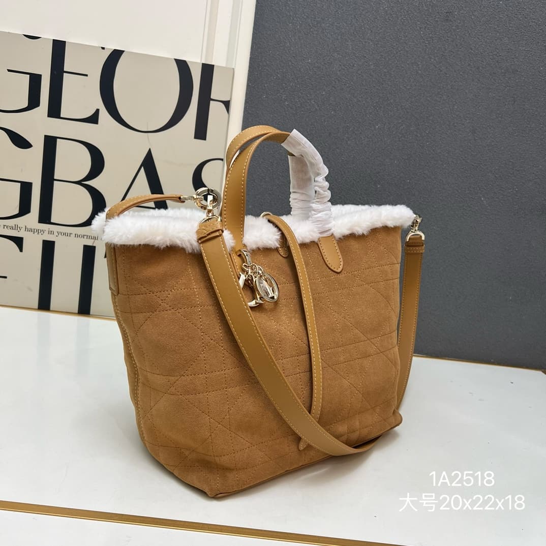 Dior Cream Medium Wallet