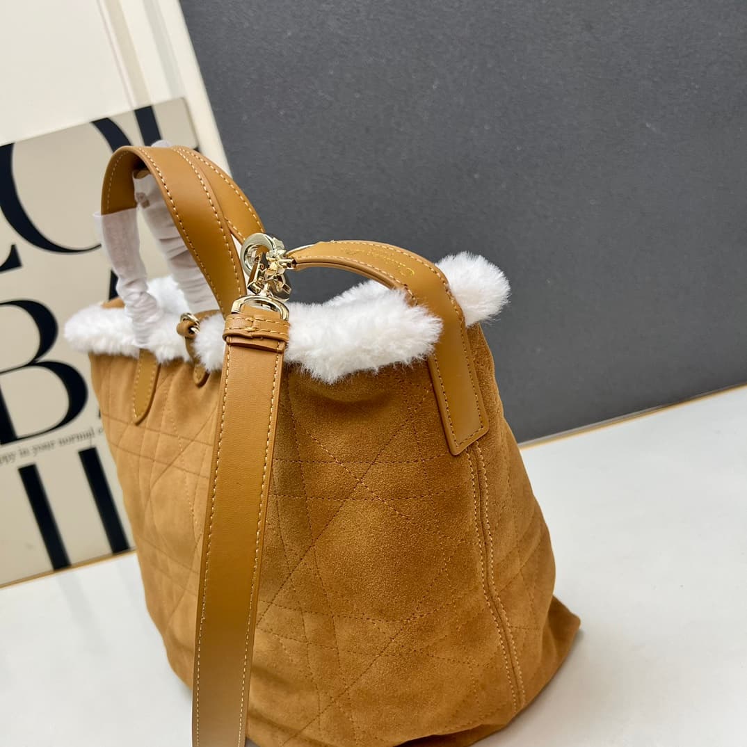 Dior Cream Medium Wallet