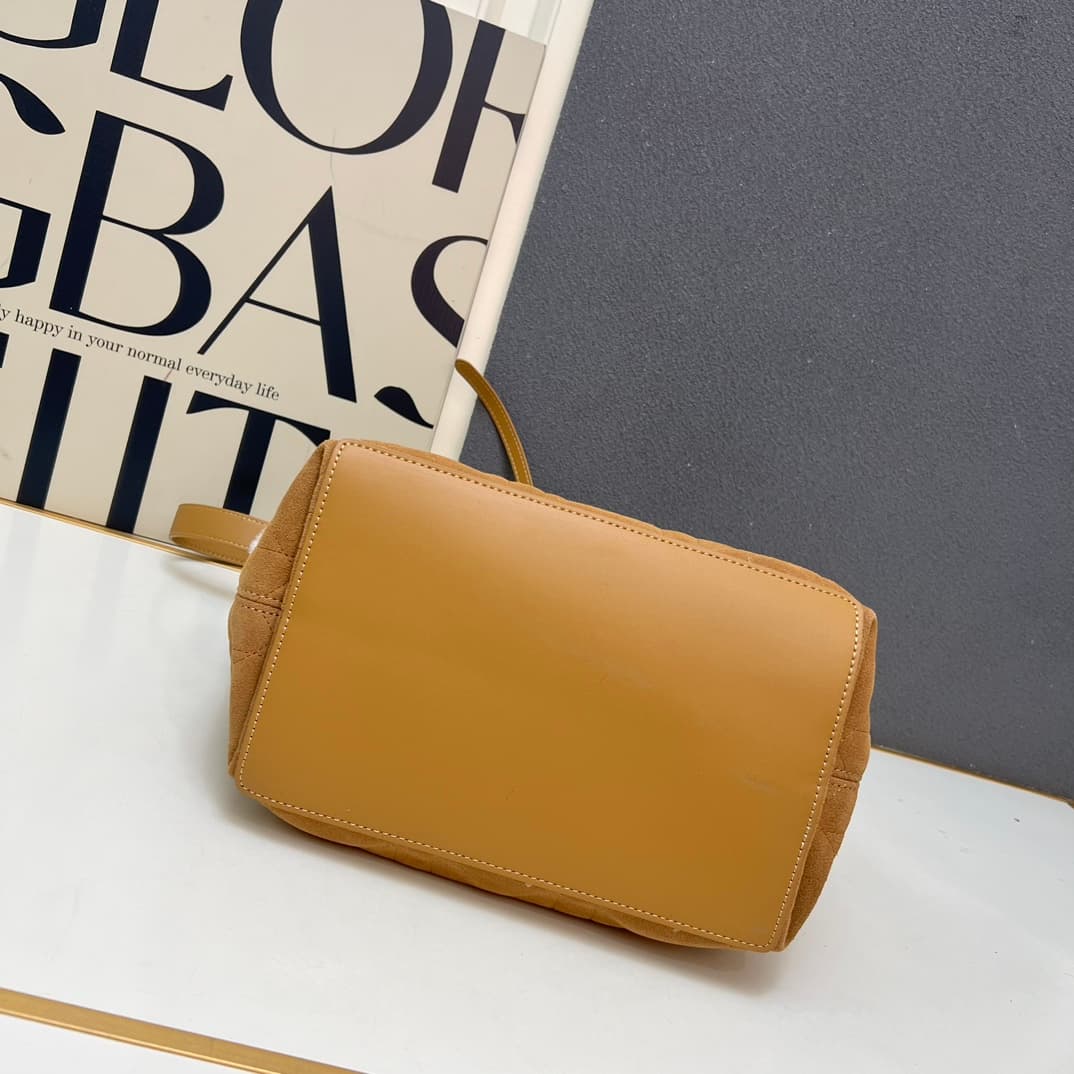 Dior Cream Medium Wallet