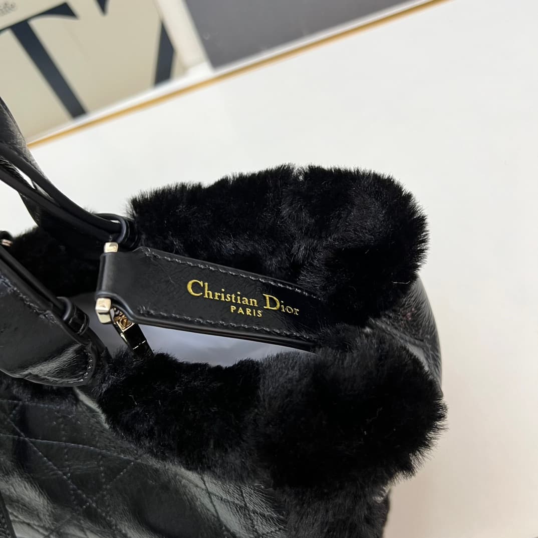 Dior Gold Bag 1A1190