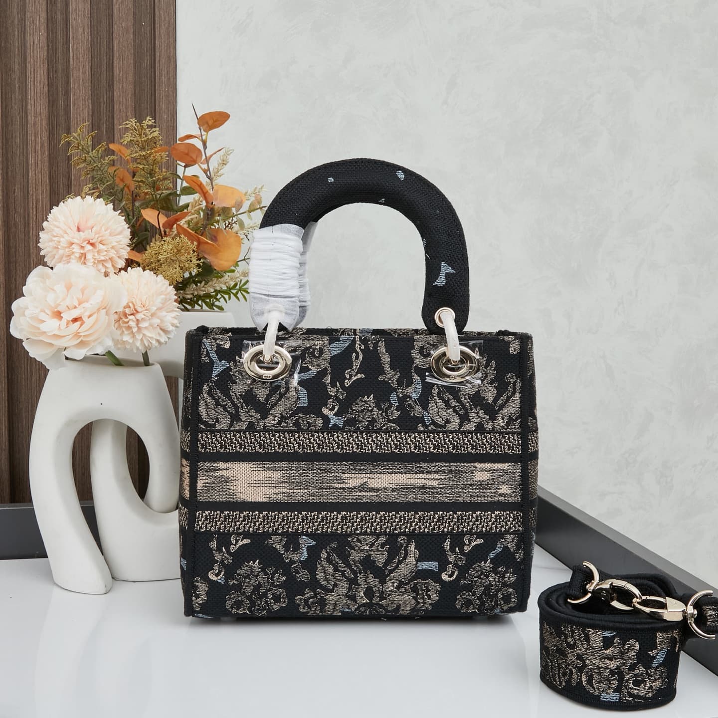 Dior Bag M8002