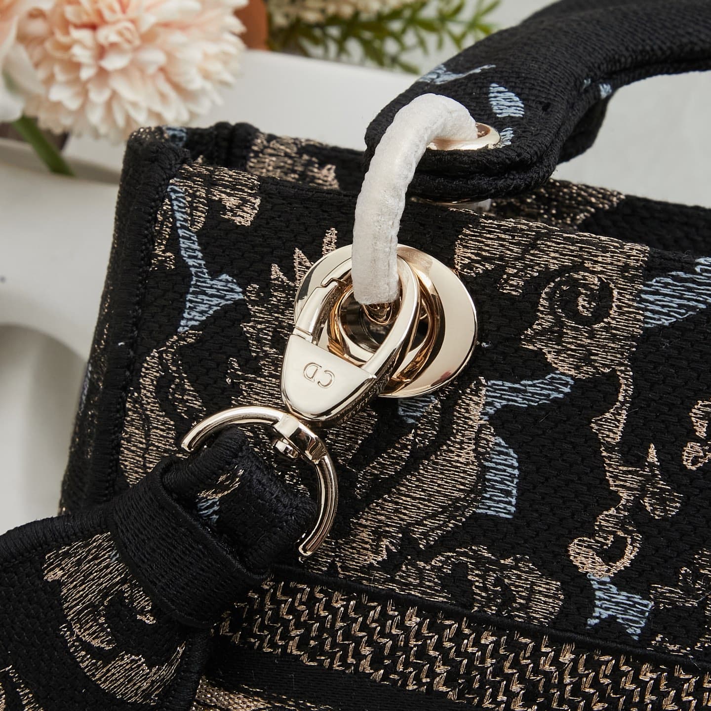 Dior Bag M8002