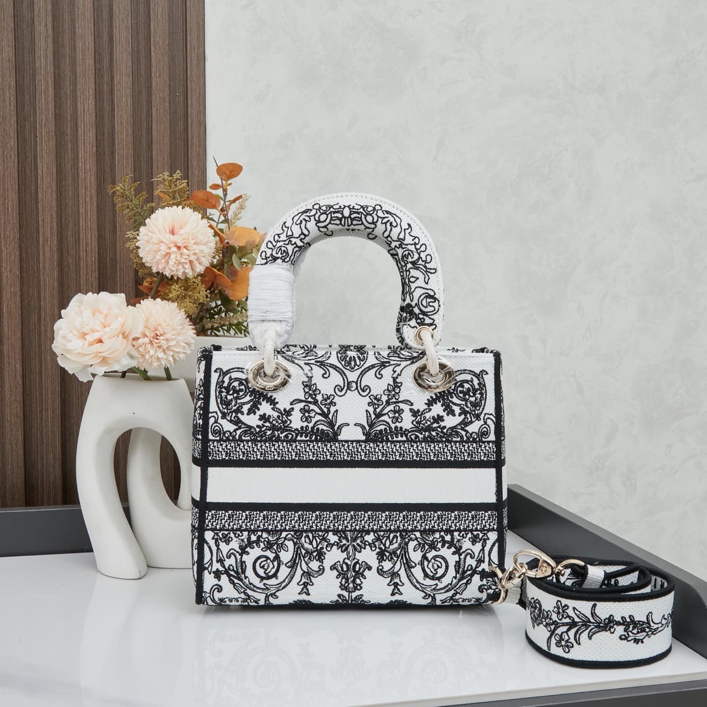 Dior Bag M8002