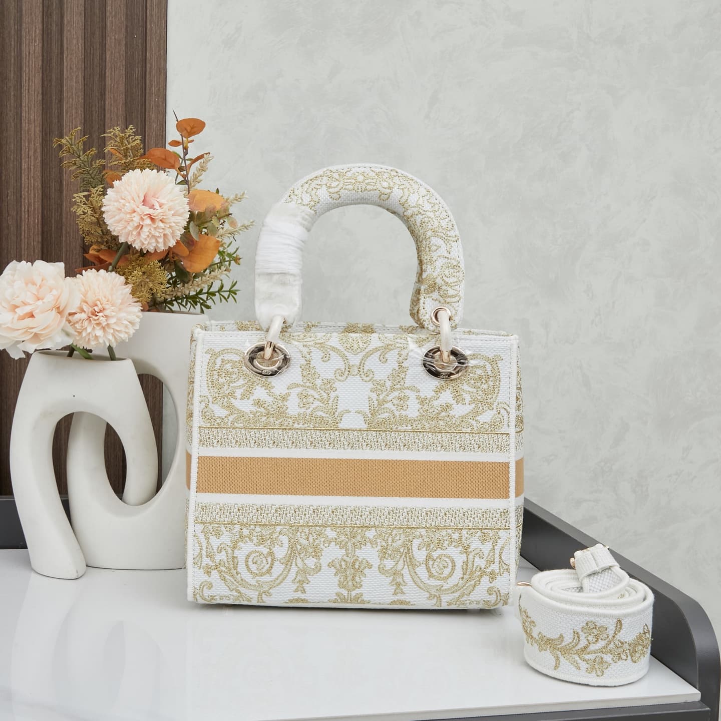 Dior Bag M8002