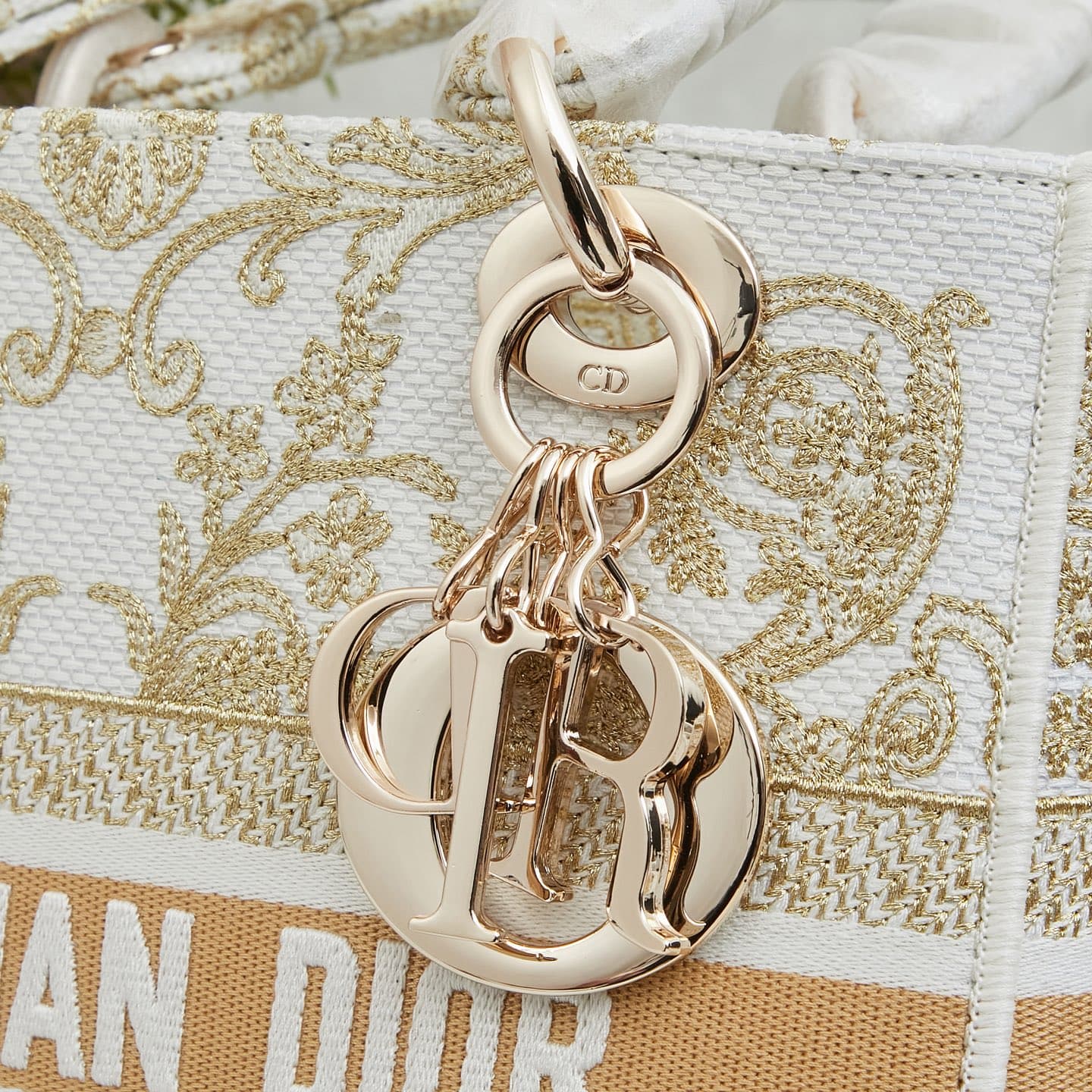 Dior Bag M8002