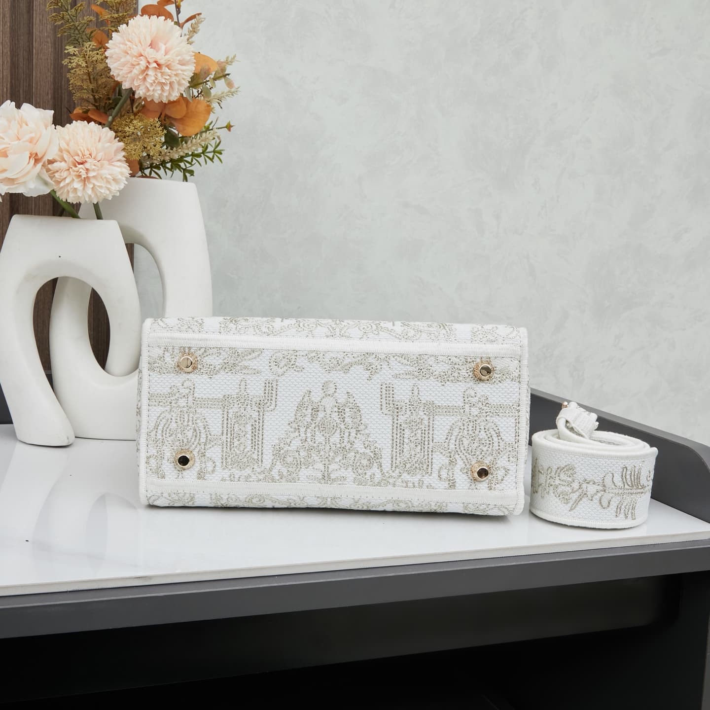 Dior Bag M8002