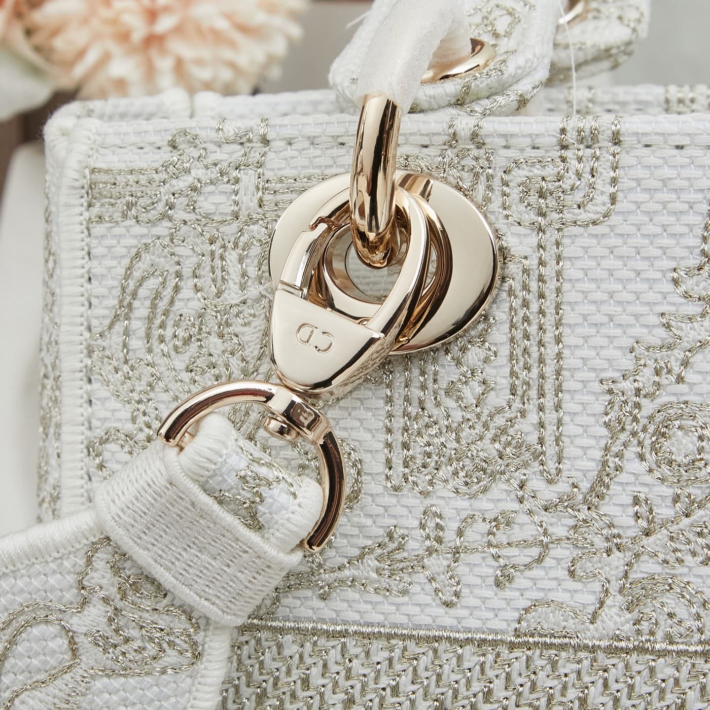 Dior Bag M8002