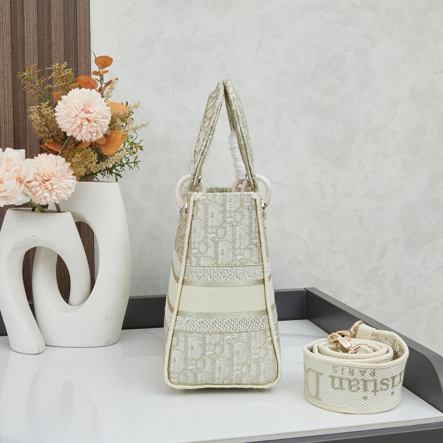 Dior Bag M8002