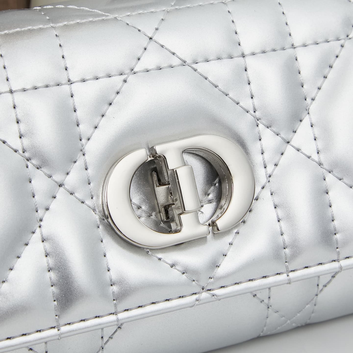 Dior Crossbody Bag 5501