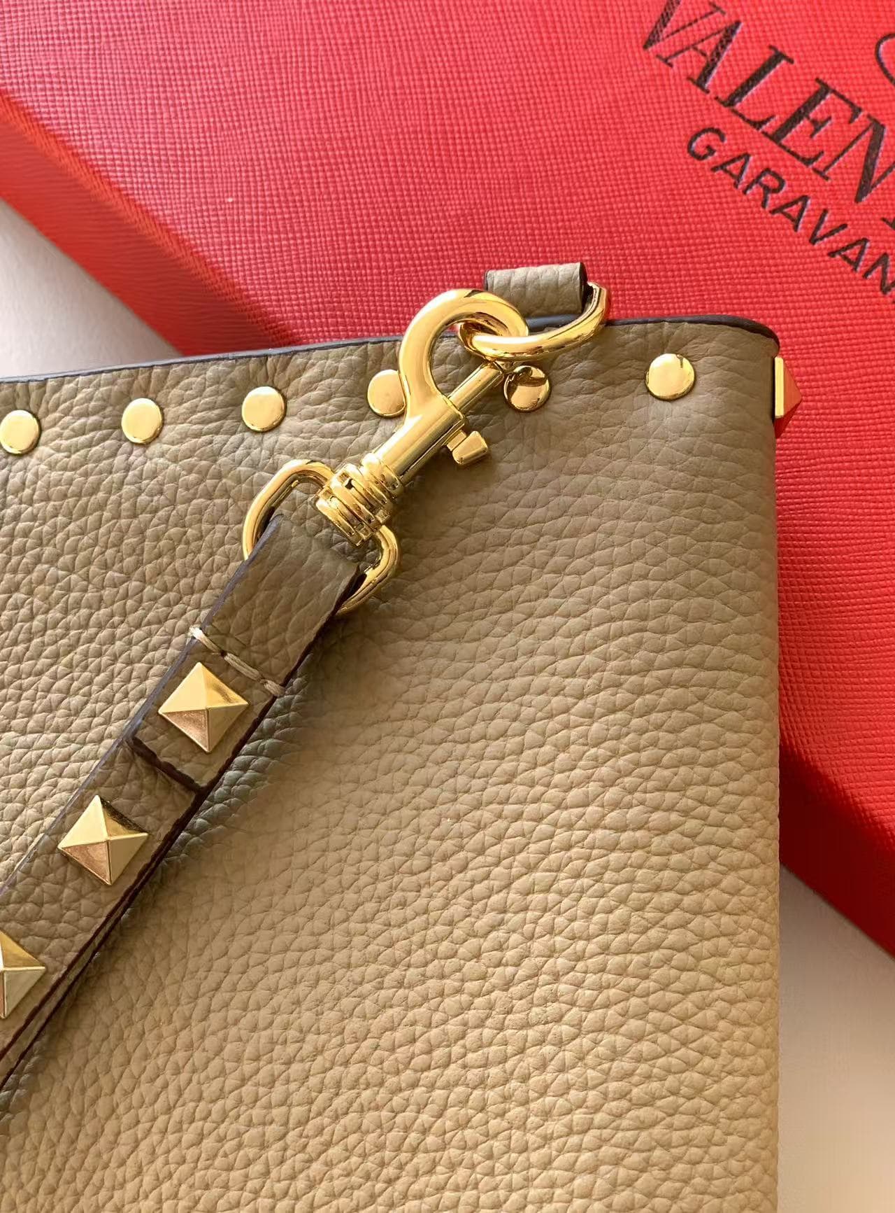 Valentino Pouch 6005