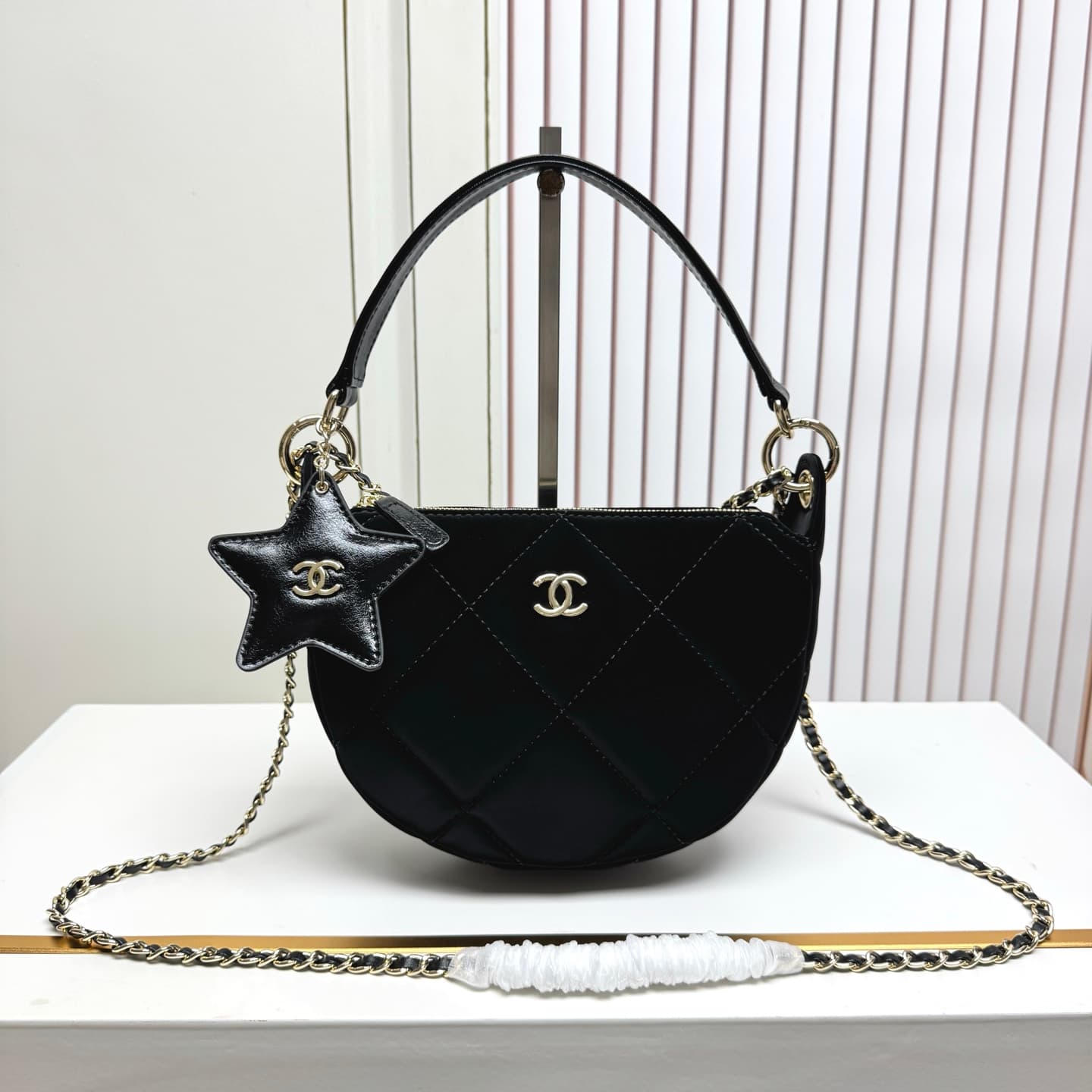 Chanel Gold Crossbody Bag 6207