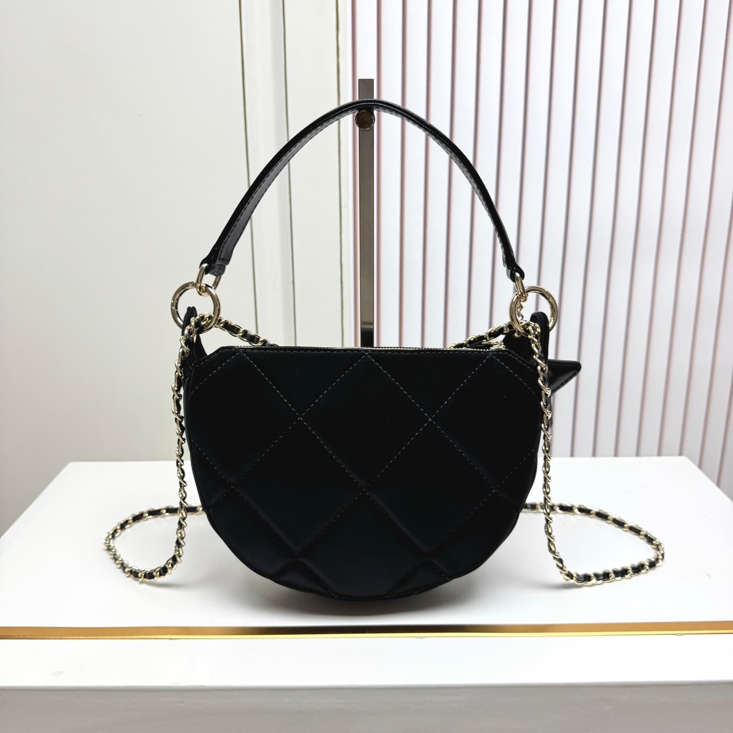 Chanel Gold Crossbody Bag 6207