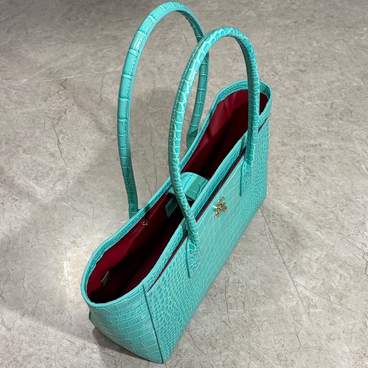 Chanel Green Shoulder Bag 7077