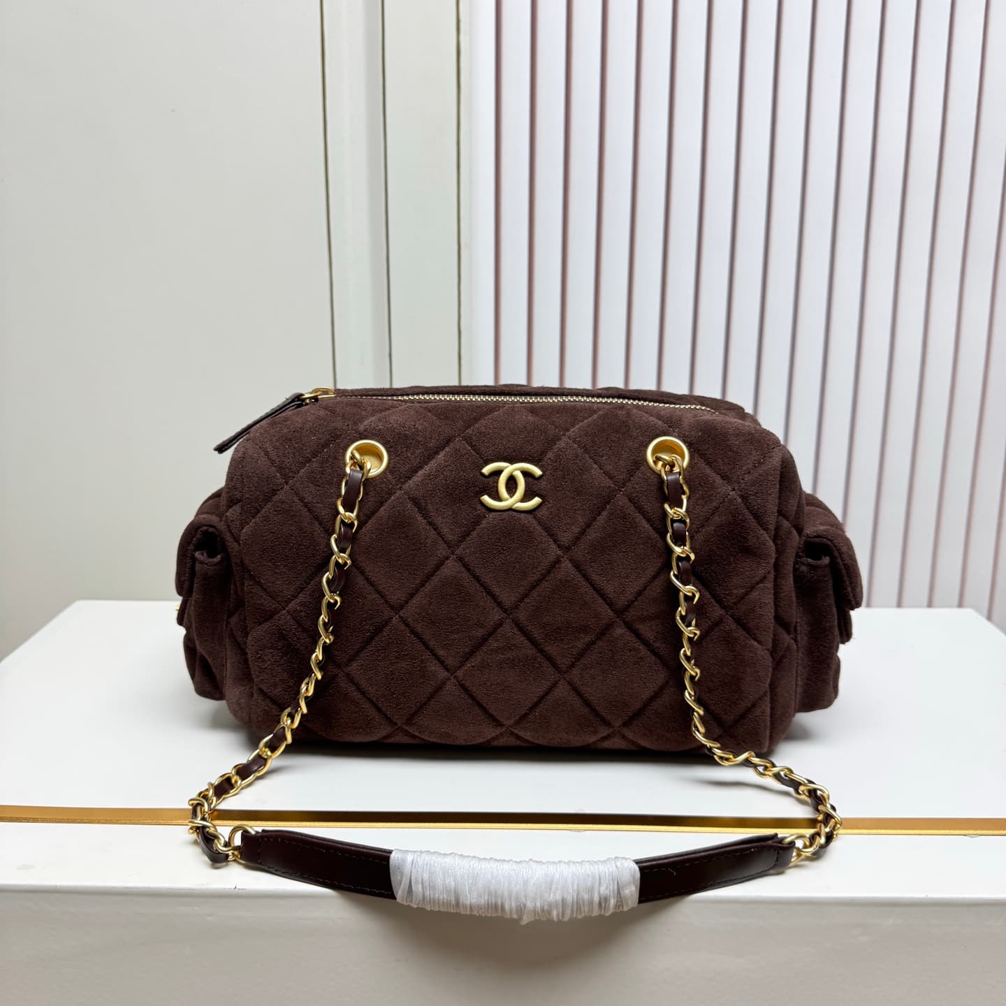 Chanel Gold Bag 6109