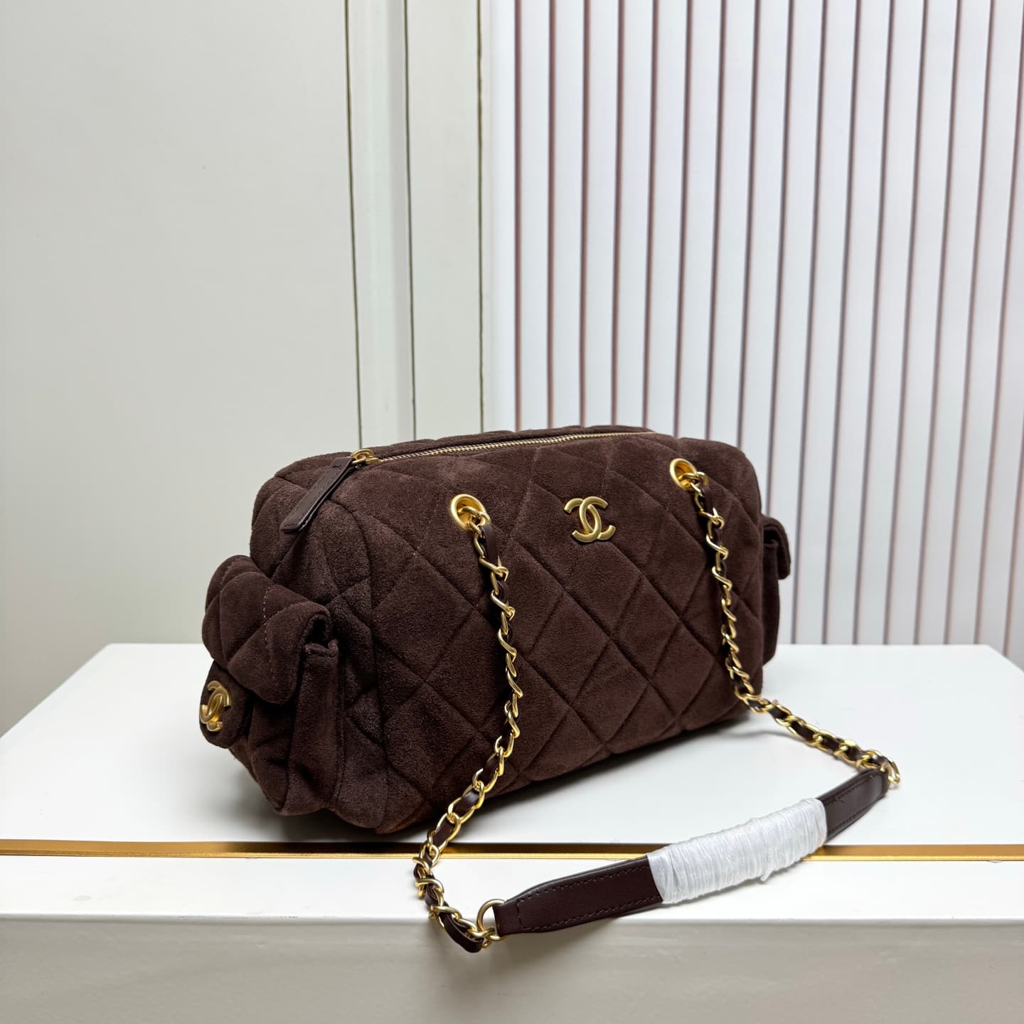 Chanel Gold Bag 6109