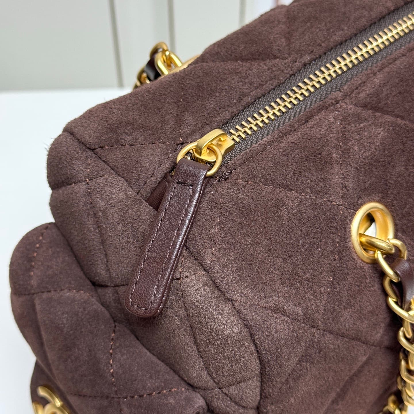 Chanel Gold Bag 6109