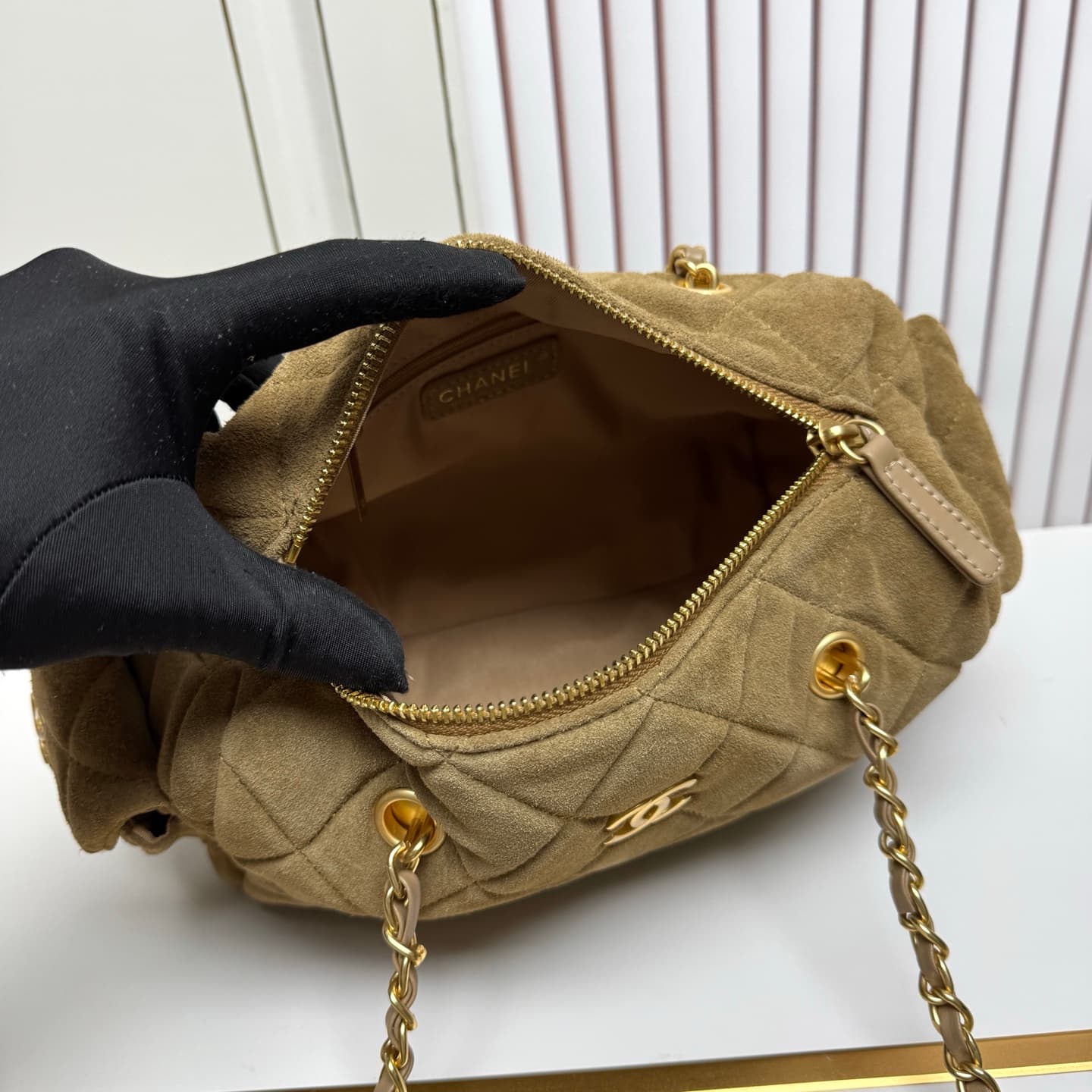 Chanel Gold Bag 6109
