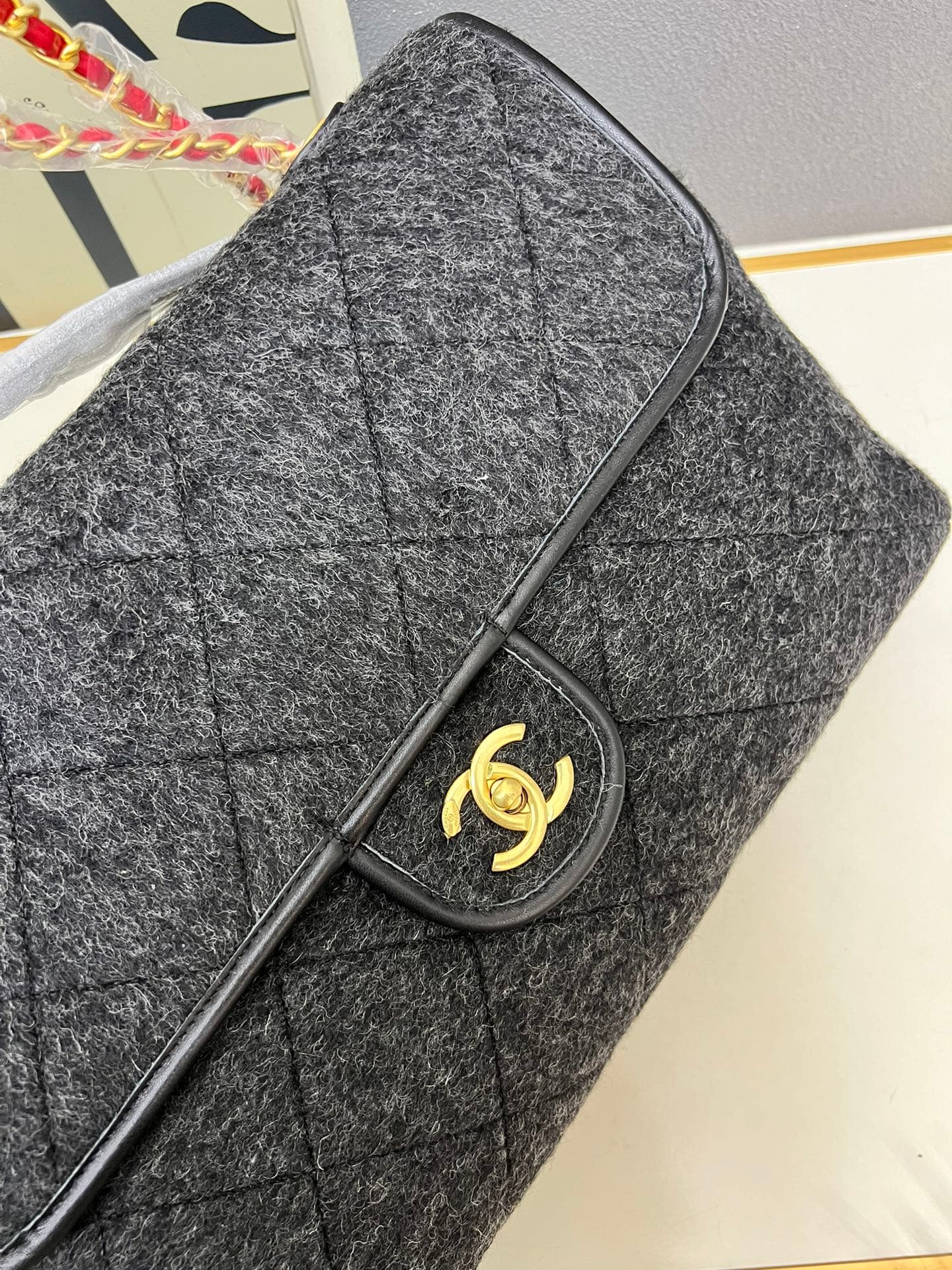 Chanel Red Bag 1S3275