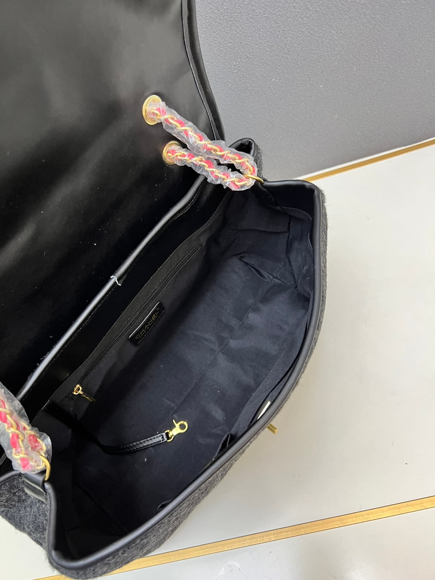 Chanel Red Bag 1S3275